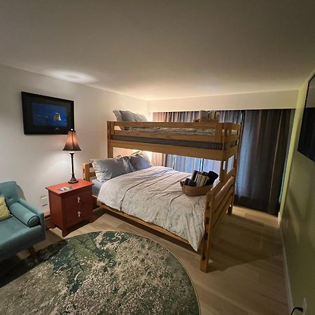 好丘。Hacho House Bed and Breakfast Yellowknife Eksteriør billede