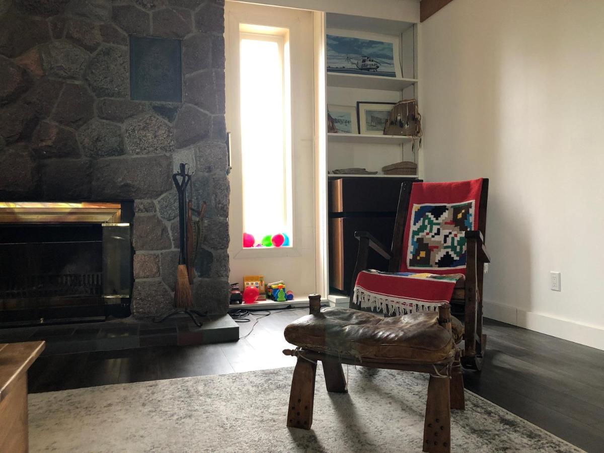 好丘。Hacho House Bed and Breakfast Yellowknife Eksteriør billede
