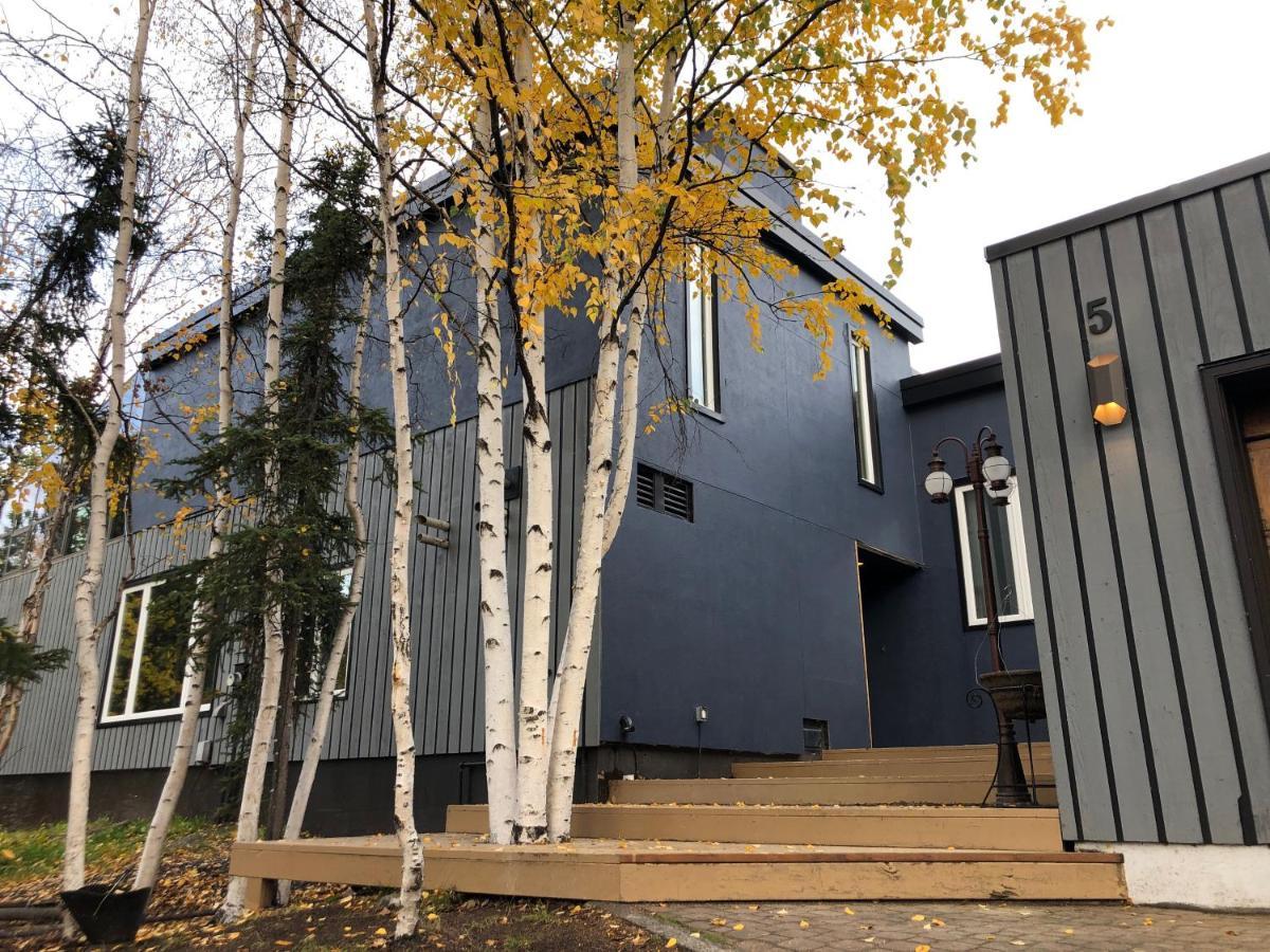 好丘。Hacho House Bed and Breakfast Yellowknife Eksteriør billede